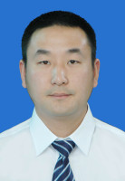 曾正中 照片