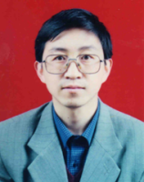 屈 军 照片