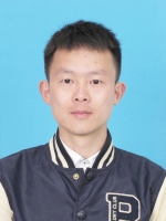 李强 照片