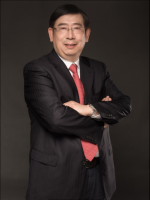 任宏 照片