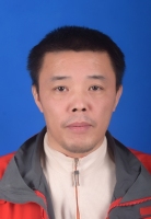 田小中 照片