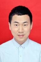 王轩 照片