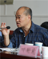 徐新建 照片