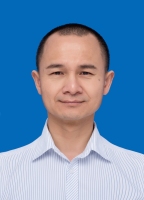 喻快 照片