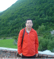 杨忠谦 照片