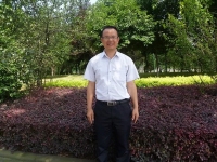 杨正强 照片