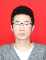 张惬寅 照片