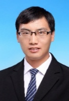 邹功文 照片