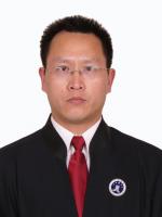 吴世林 照片