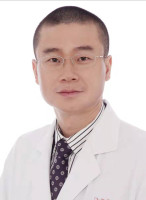 何朝晖 照片