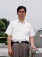 吴鹏森 照片