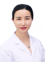 李静 照片