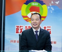王宇松 照片