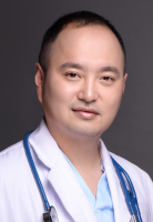 徐昉 照片