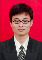 陈春 照片