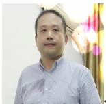李平 照片