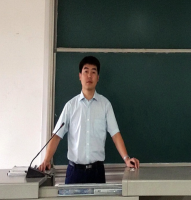 李盛 照片