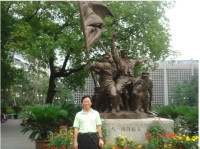 龙春光 照片
