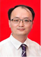 彭新宇 照片