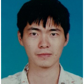 董尧君 照片