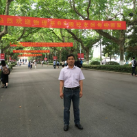 高俊 照片