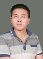 王新杰 照片