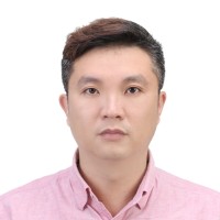 朱轮 照片