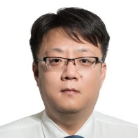 初钊鹏 照片