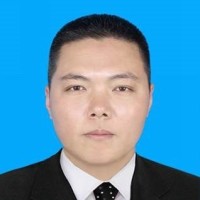 陈俊龙 照片