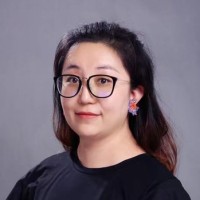 樊丁宜 照片