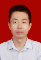 周勇 照片