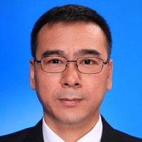 高洪成 照片
