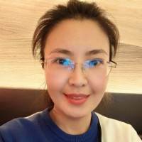 胡楠 照片