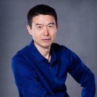陈忠 照片