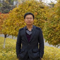 谢元华 照片