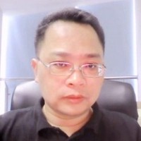 周平 照片