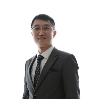 庄曜铭 照片