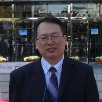 朱万成 照片