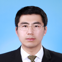 战宇 照片