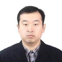 李洪涛 照片