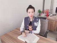 陆佳 照片