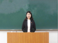 于秋叶 照片