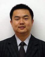 袁嘉 照片