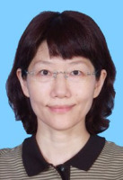 潘　雯 照片