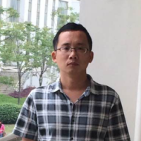 李泽兵 照片