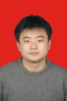 董翔 照片