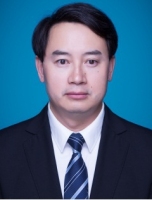 刘小波 照片