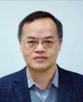 周勇 照片