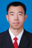 杜明 照片