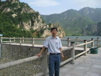 贺向东 照片